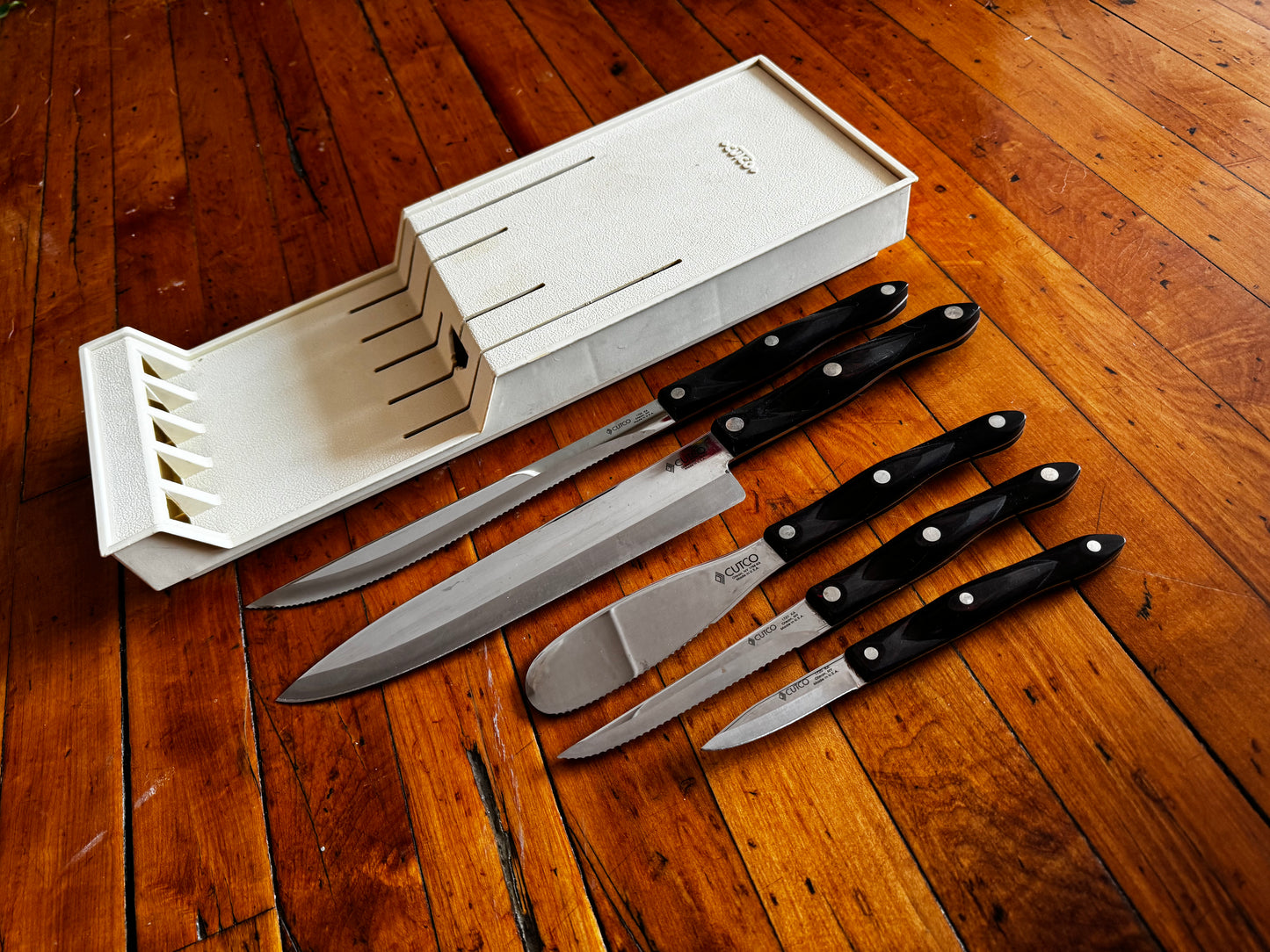 Cutco 5pc Knife Set In Tray